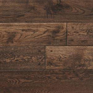 Artisan  Flooring - [Refined Chatsworth Oak ]